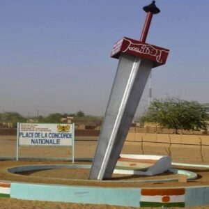 Sabre symbole de la concorde au Niger